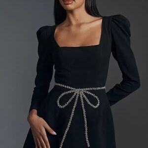 Chic Black Long Sleeve Dress with Rhinestone Bow
